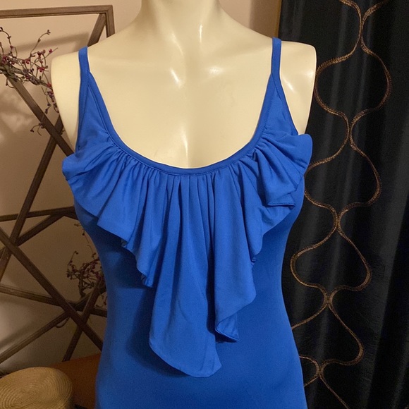 From older collection. Around 2014. Ruffle Trim Maxi by Venus. - Picture 3 of 6